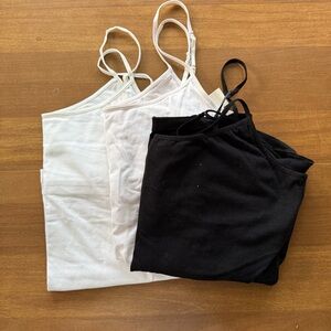 Aeropostale Shelf-Bra Cami Bundle